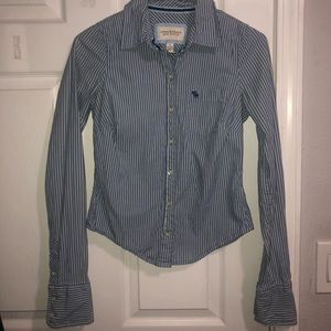 Abercrombie & Fitch | Blouse | Small